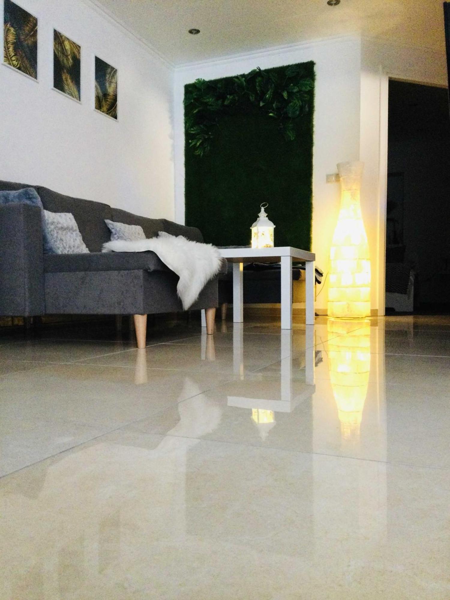 Baky House Appartement Balatonlelle Buitenkant foto